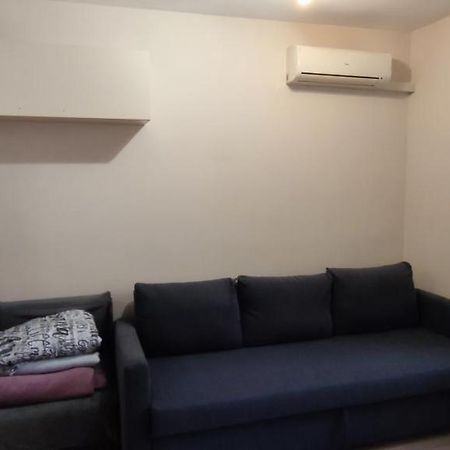 Apartment In The Center Varna Exterior photo
