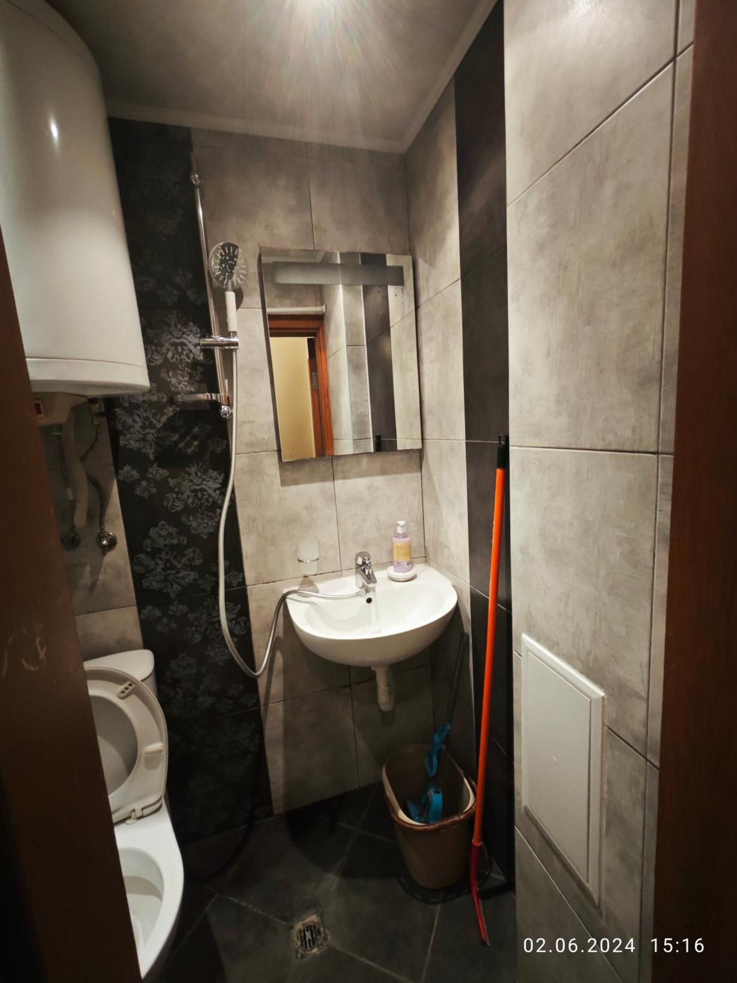 Apartment In The Center Varna Exterior photo